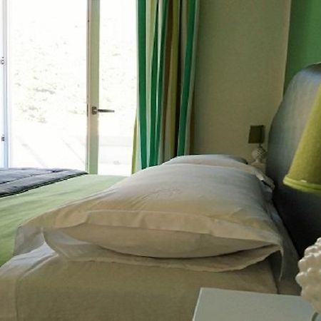 Apartamento Il Miracolo Maiori Habitación foto
